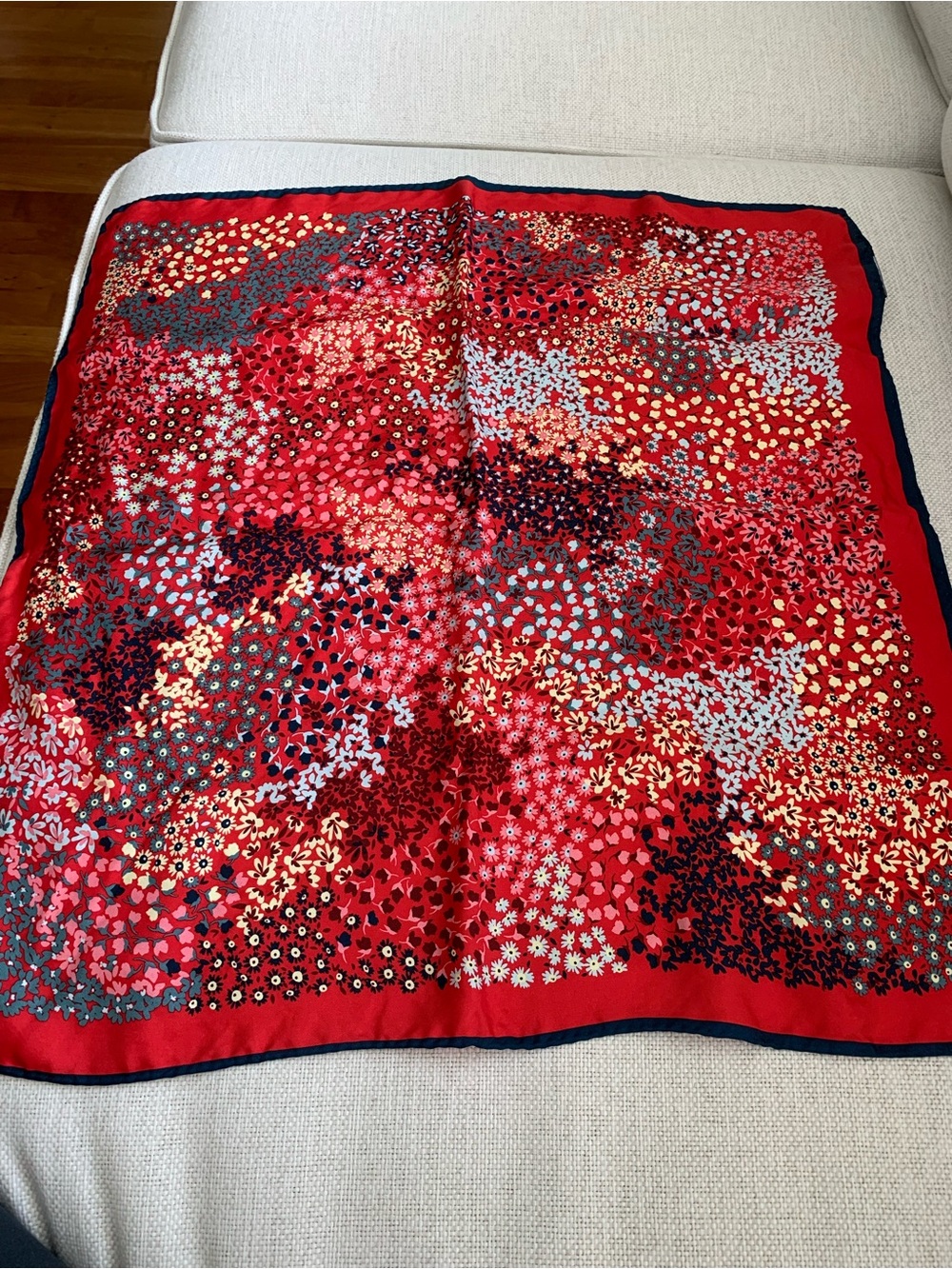 Galeries Lafayette 100% silk square scarf  20”x20”
